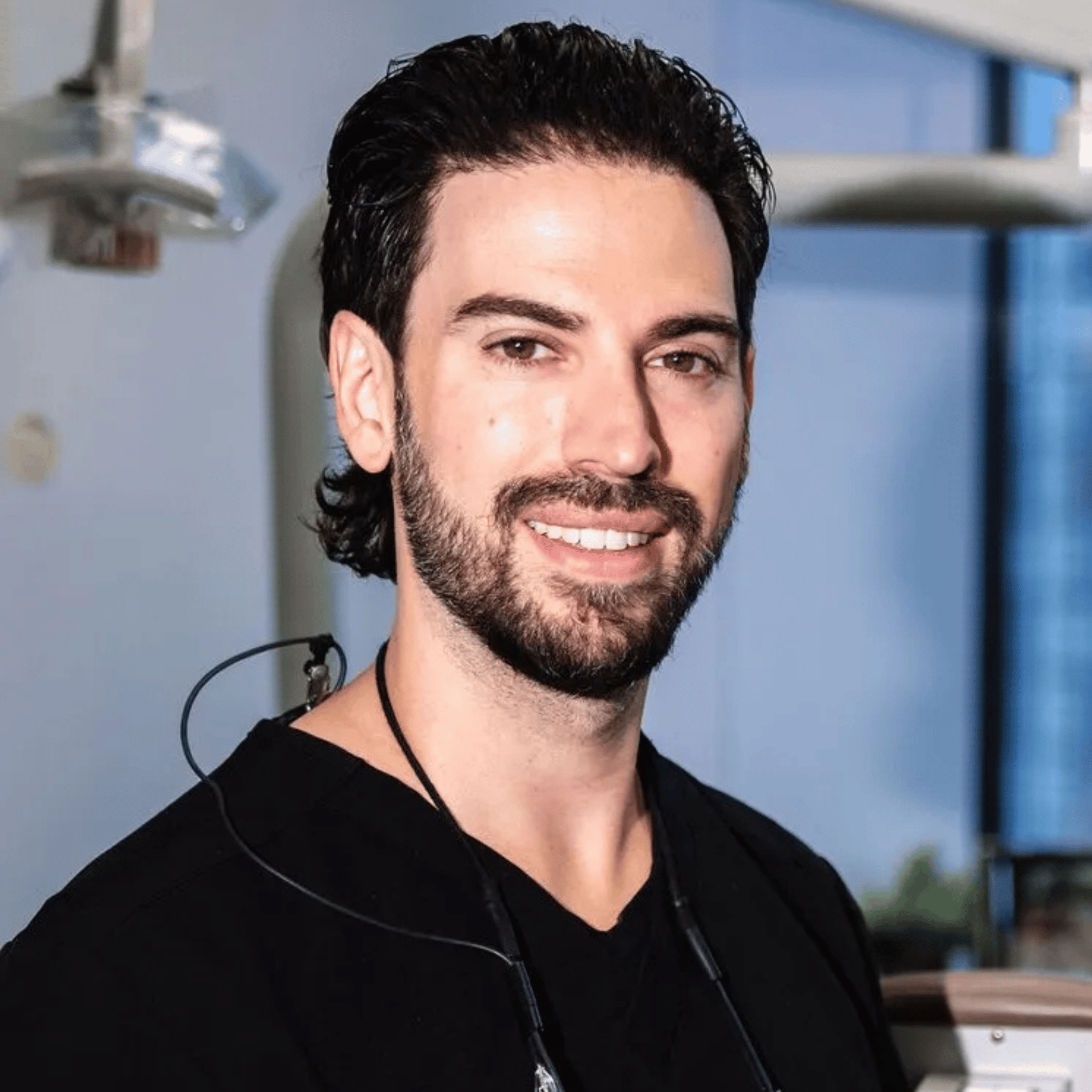 Dr. Marcos Montoya